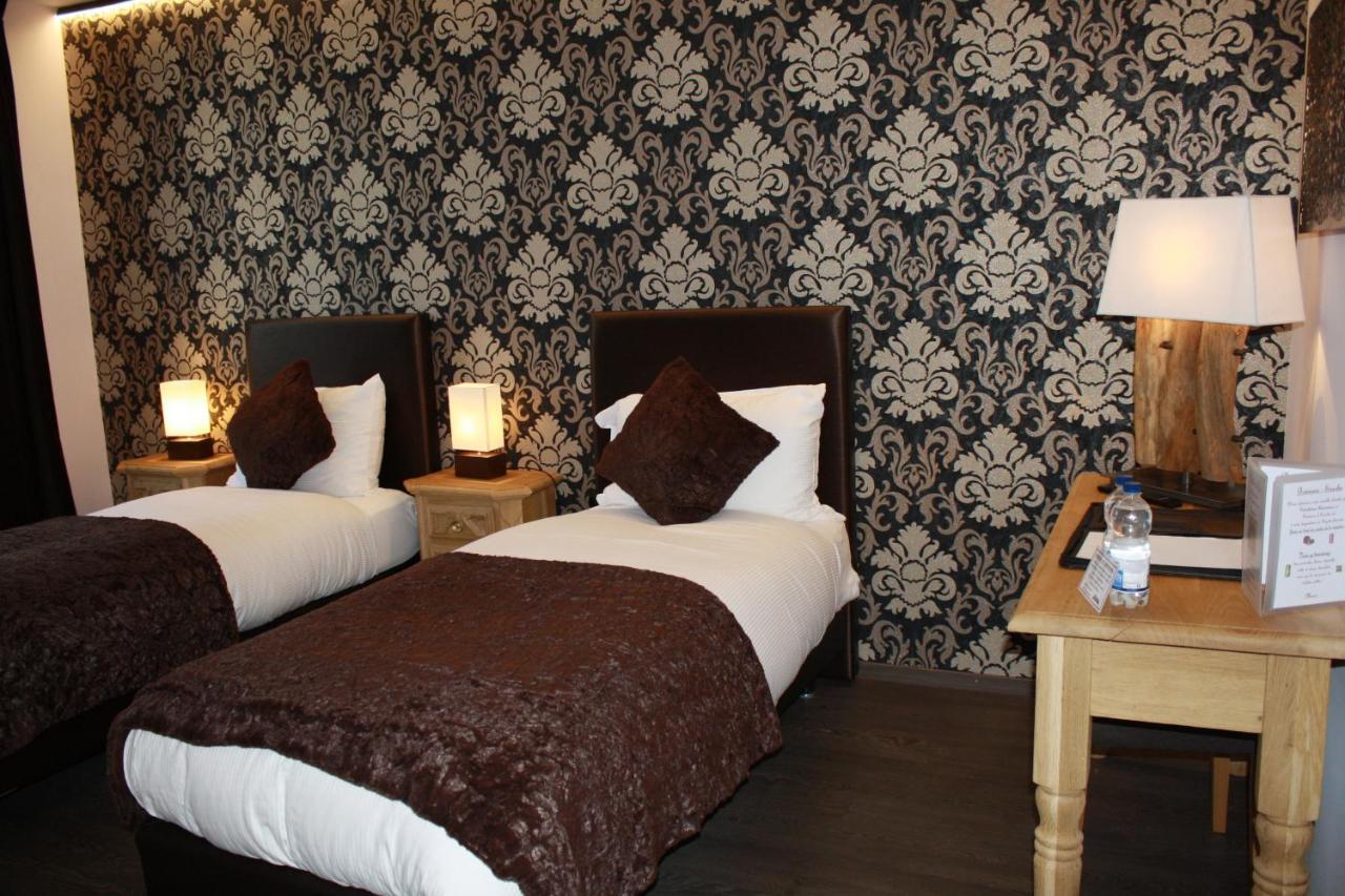 מונטיי Hotel De La Gare מראה חיצוני תמונה