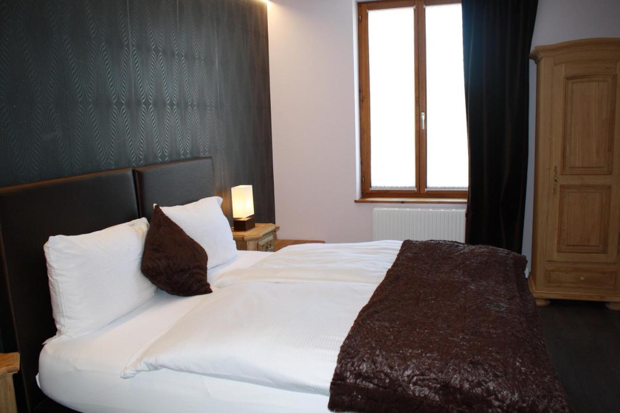 מונטיי Hotel De La Gare מראה חיצוני תמונה