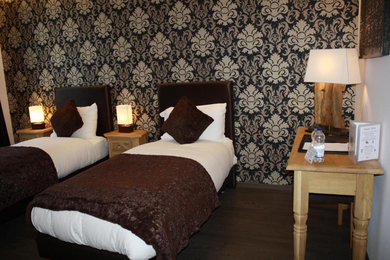 מונטיי Hotel De La Gare מראה חיצוני תמונה